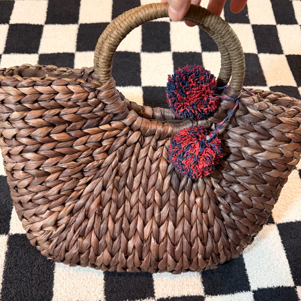 unbranded brown straw tote paper basket handbag with pom-pom charms - Picture 2 of 6